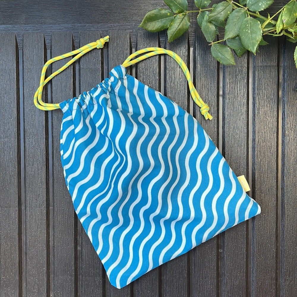 Ipsy - Blue & White Waves Cosmetics Bag
